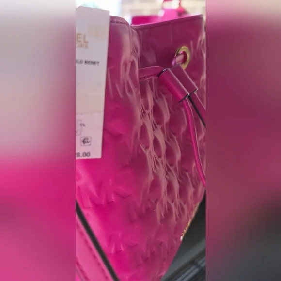 🩷Michael Kors Wild Berry Pink Monogram Crossbody Bucket Bag, NWT - Picture 7 of 9